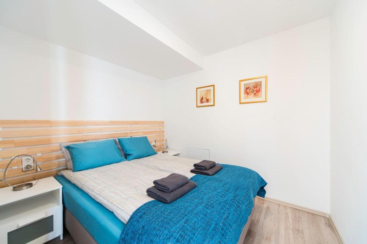 Modern Four Bedroom Apartment In Palace District Budapeszt Zewnętrze zdjęcie