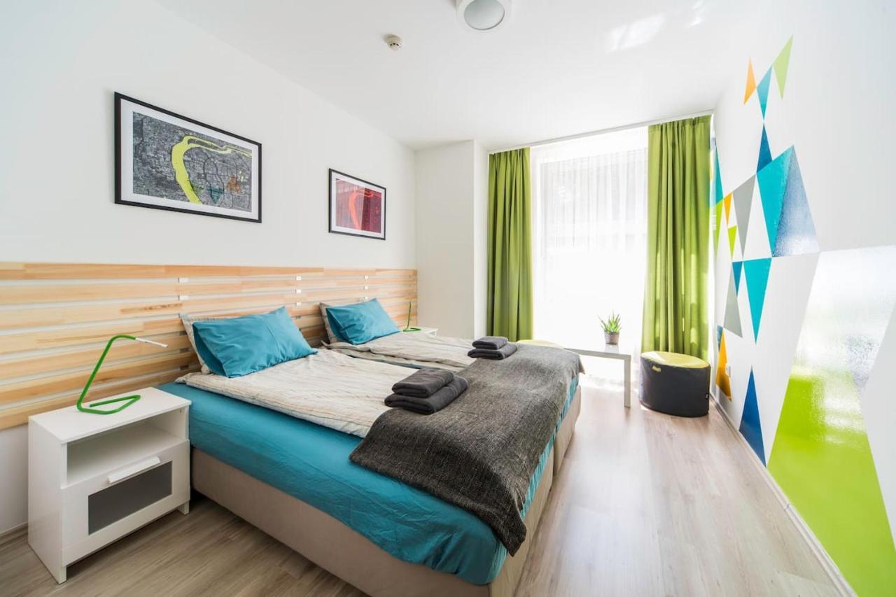 Modern Four Bedroom Apartment In Palace District Budapeszt Zewnętrze zdjęcie